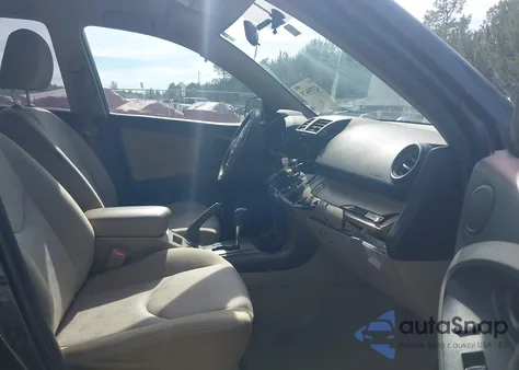 2011 Toyota Rav4 z USA, uszkodzony, nr VIN 2T3ZF4DV1BW092530